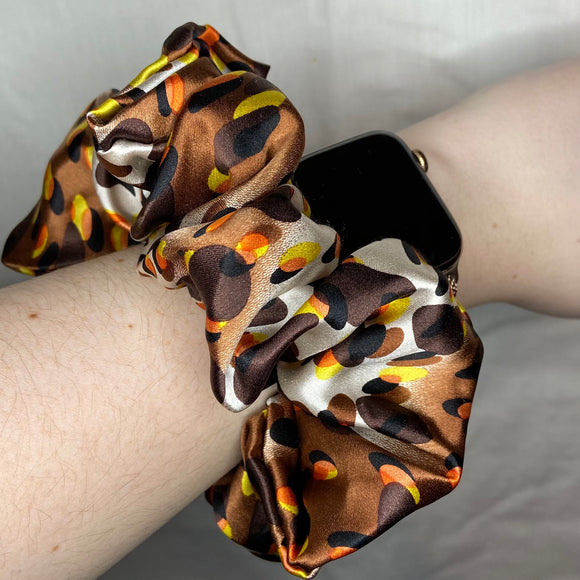 Into the Wild Patterned Scrunchie